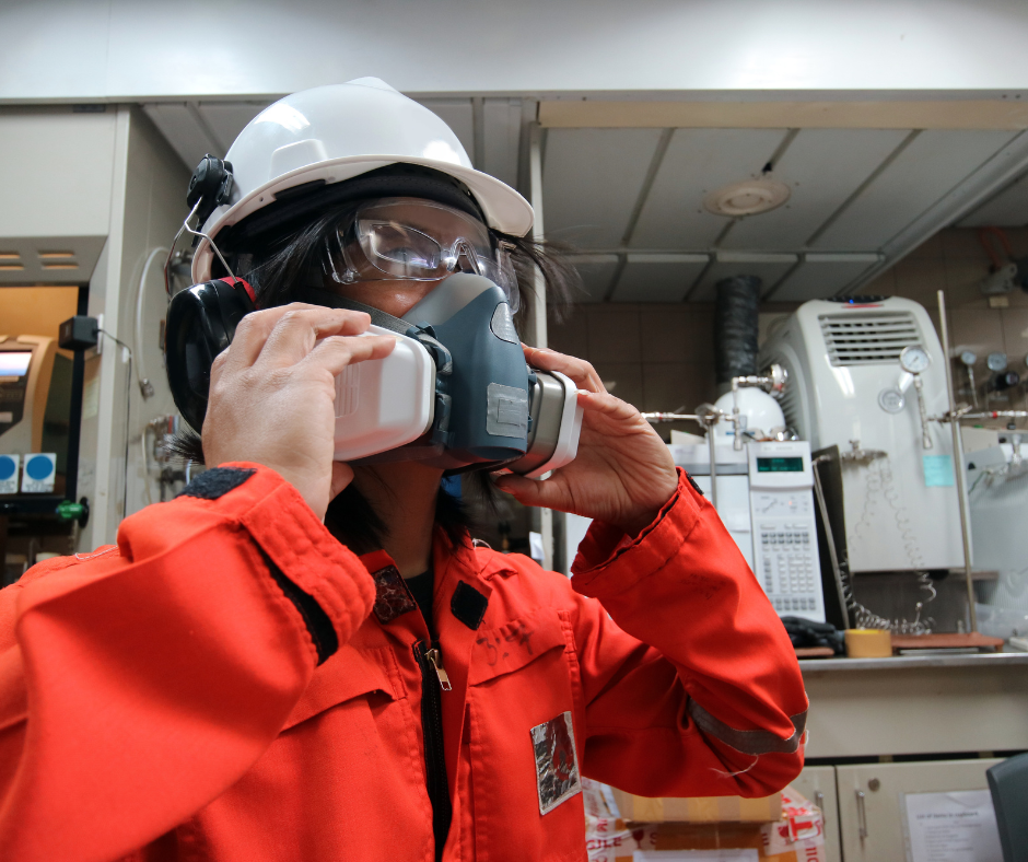 worker wearing respiratory protective equipment